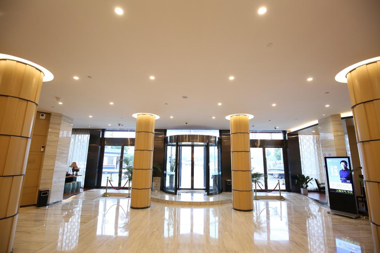 Crown Crystal Hotel Xangai Exterior foto